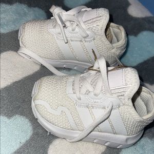 Adidas children’s shoe size4